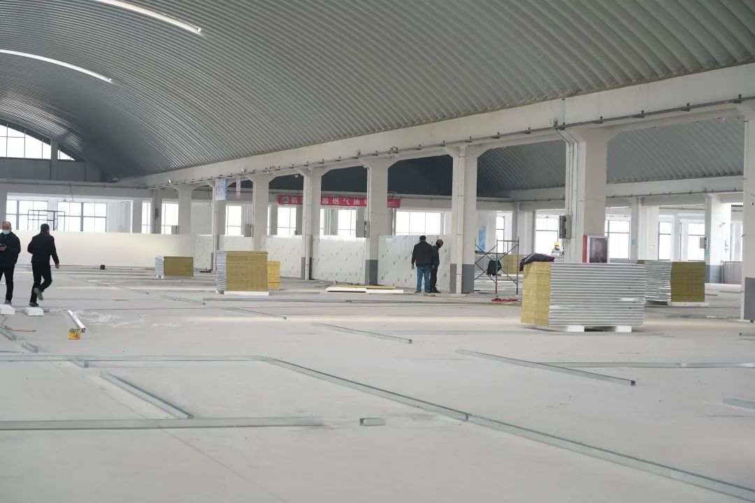 疫情就是命令，潔凈板材廠家宏鑫源緊急馳援多地方艙醫(yī)院建設(shè)(圖11)